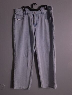 Relaxed Fit Light Blue Men's Jeans - Casual Everyday Denim